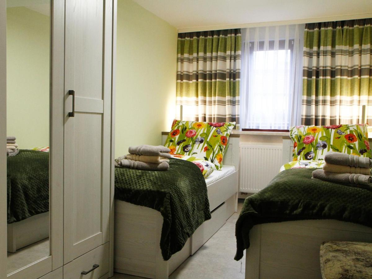 Ferienwohnung Familie Mergner Бад-Лангензальца Экстерьер фото